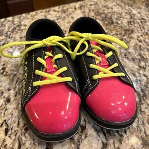 Pyramid Skull Bowling Shoes 3